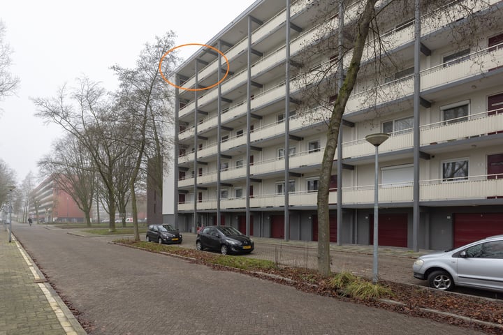 Sinnigvelderstraat 353 in Weesp foto