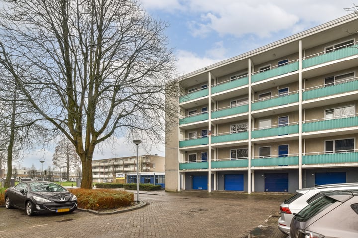 Sinnigvelderstraat 445 in Weesp foto