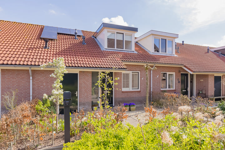 Sint Adalbertushof 5 in Spaarndam foto