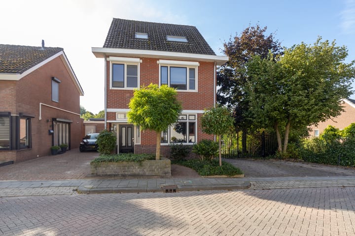 Sint Barbarastraat 51 in Heerlen foto