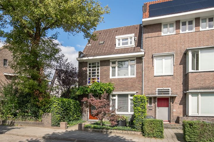 Sint Franciscusweg 3 in Heerlen foto