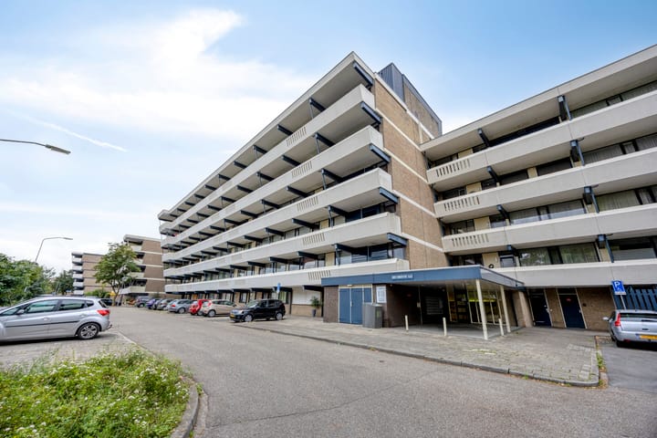 Sint Hubertus 554 in Ede foto