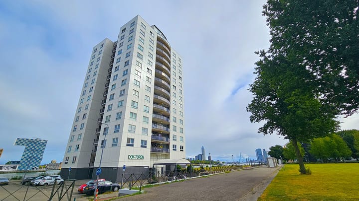 Sint-Janshaven 589 in Rotterdam foto