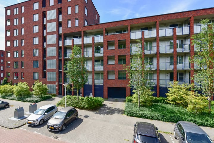 Sint Janskruidlaan 342 in Amstelveen foto