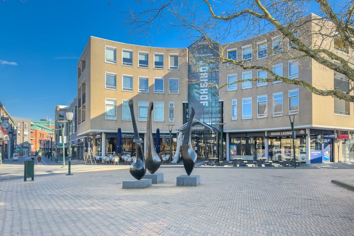 Sint Jorisplein 100 in Ridderkerk
