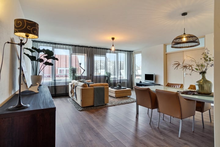 Sint Josephstraat 66a in Roosendaal