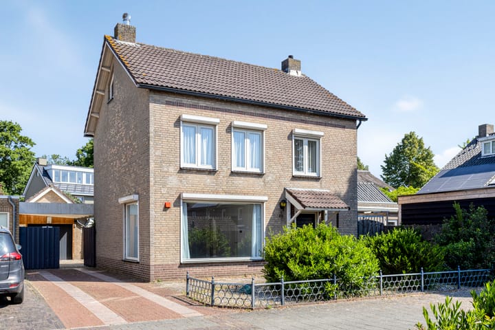 Sint Lambertusstraat 62 in Rosmalen foto