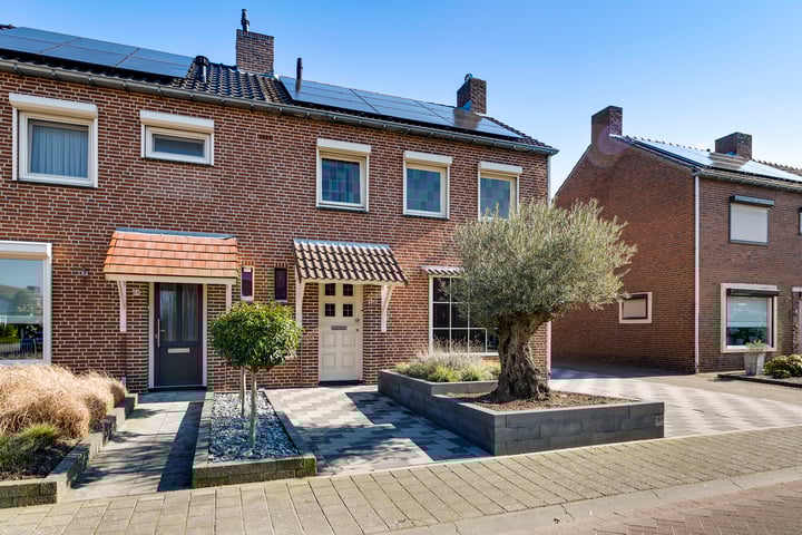 Sint Maartenslaan 66 in Stramproy foto