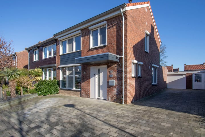 Sint Maartenslaan 78 in Stramproy foto