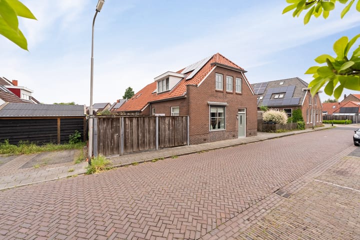 Sint Nicolaasdijk 59 in Kampen foto