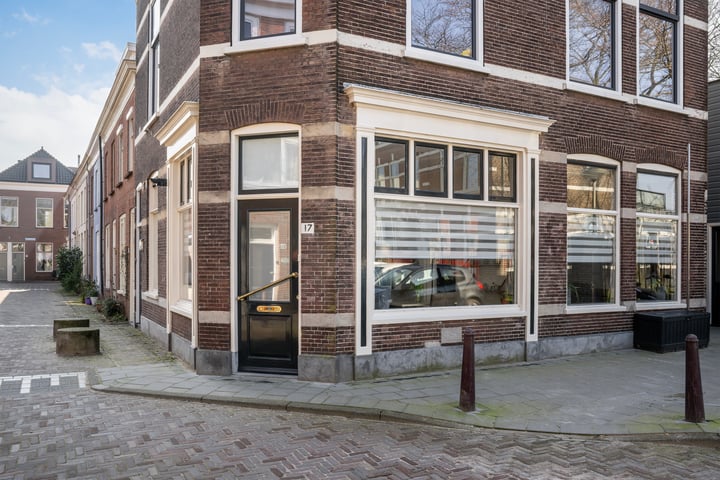 Sint Olofsstraat 17 in Delft foto