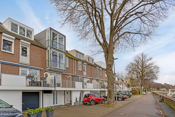 Sint Pietersluisweg 43 in Maastricht foto