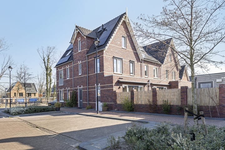 Sint Pieterstraat 10 in Noordwijkerhout foto