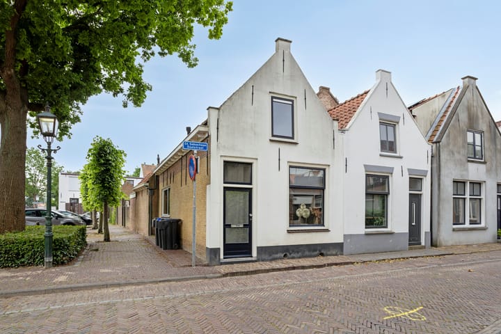 Sint Sebastiaan Doelstraat 12 in Sommelsdijk foto