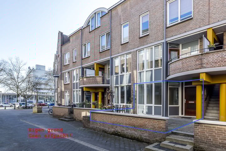 Sint Teunisstraat 19A in Maastricht foto