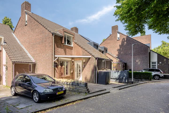 Sint Teunisstraat 24 in Hoensbroek foto