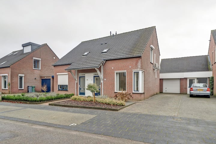 Sint Ursulahof 38 in Kessel foto