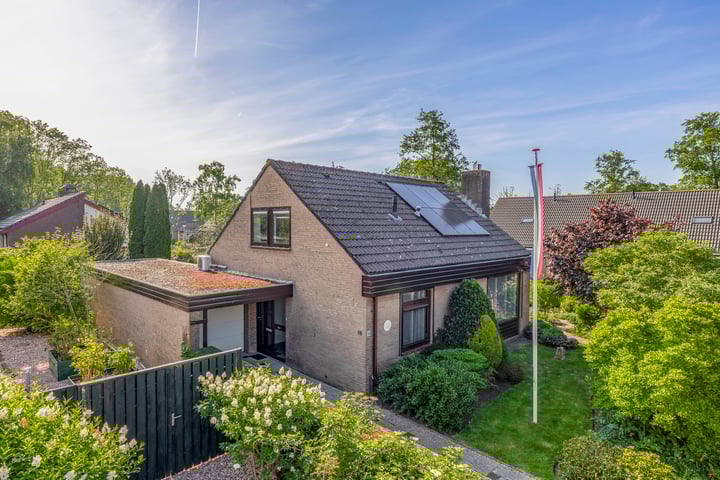 Sintelbaan 14 in Krimpen aan den IJssel foto