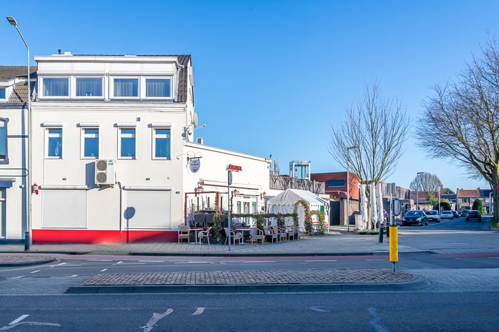 Sittarderweg 114 in Heerlen foto