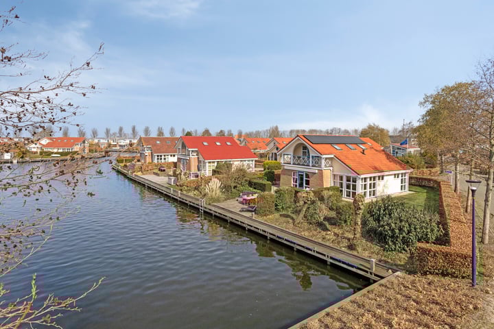 Skelpebank 45 in Workum foto