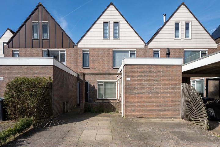 Slenerbrink 330 in Emmen foto