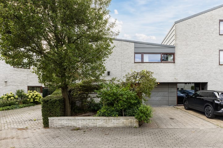 Slikkenburghof 9 in Tilburg foto