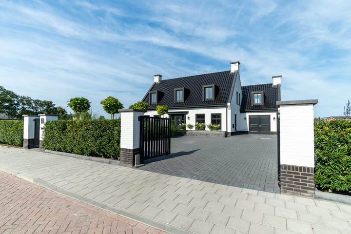 Slikveld 8 in Rockanje foto