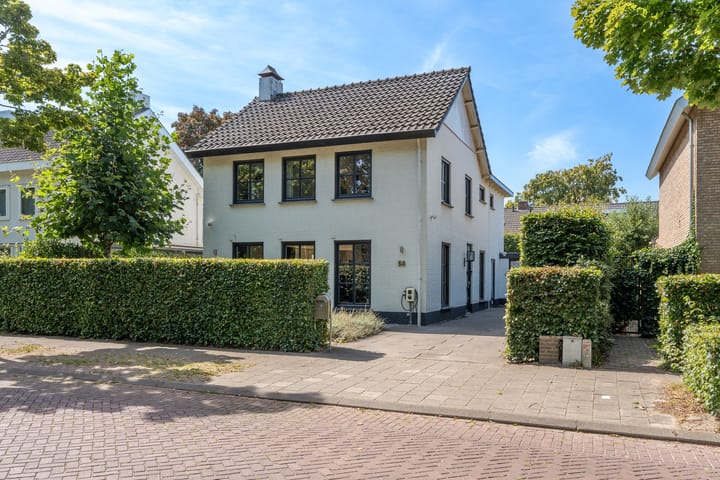 Slotlaan 58 in Ulvenhout foto