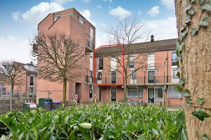 Slotplaats 14 in Huizen foto