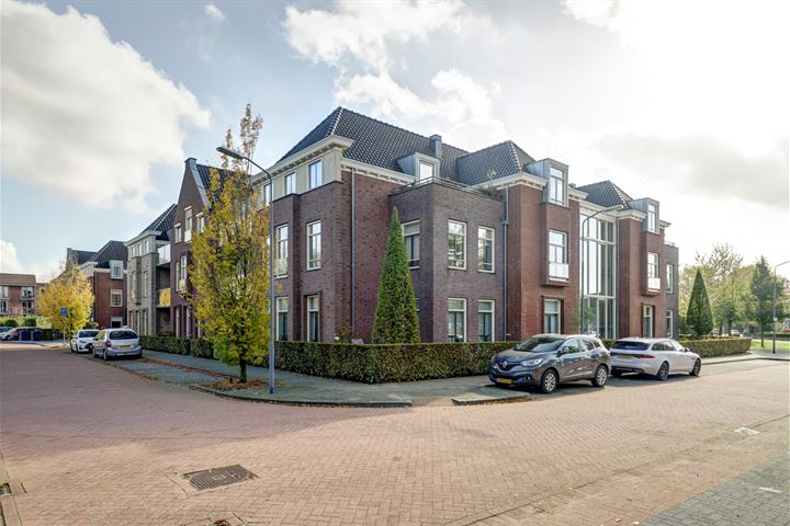 Slotshof 38 in Gameren foto