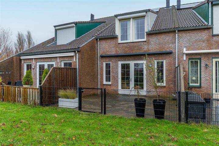 Slottuin 172 in Beuningen Gld foto