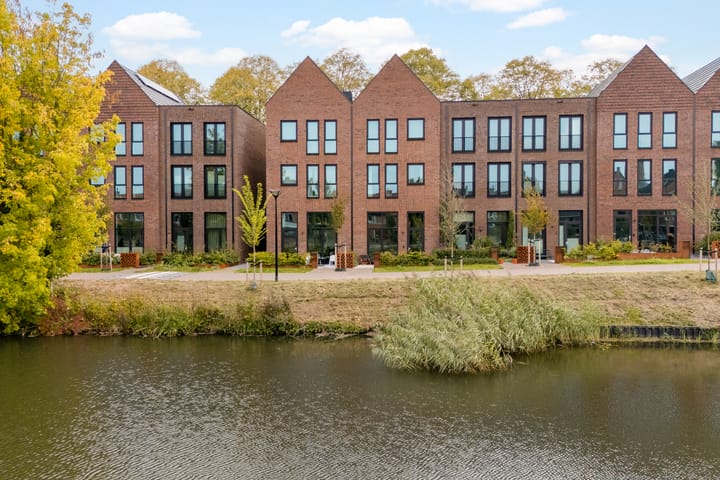 Sluiseiland-Noord 62 in Vianen foto