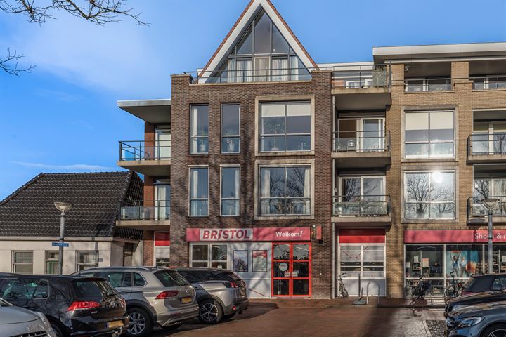Sluiskade 43a in Hoogezand foto