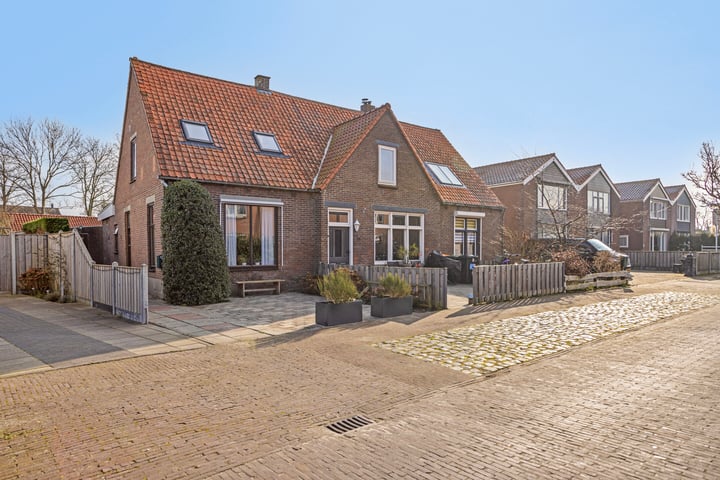 Sluispad 17 in Burgh-Haamstede foto