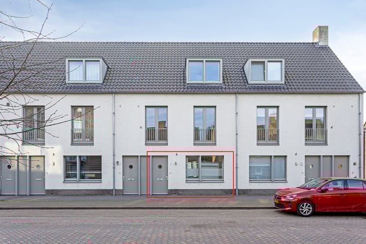Sluisstraat 111 in Veghel foto