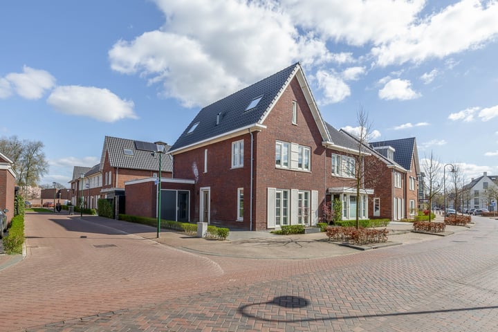 Sluisstraat 8 in Veghel foto