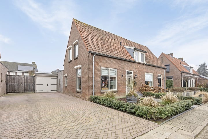 Smachtkamp 8 in Opheusden foto