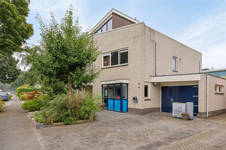 Smaragd 14 in Zeewolde foto