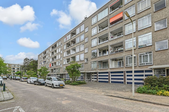 Smaragdhorst 94 in 's-Gravenhage foto