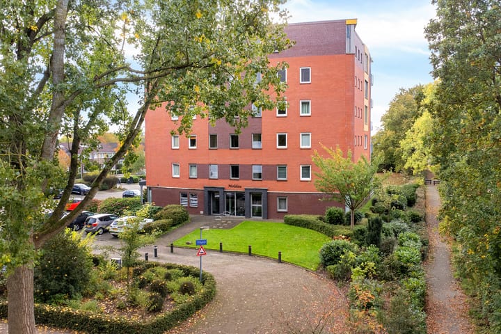 Smetanalaan 37B in Assen foto