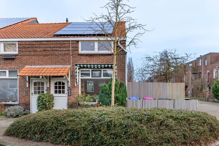 Smidslaan 2 in Leidschendam foto