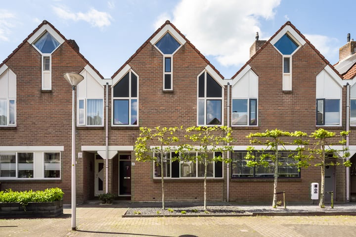 Snavel van Emekamp 41 in Zwolle foto