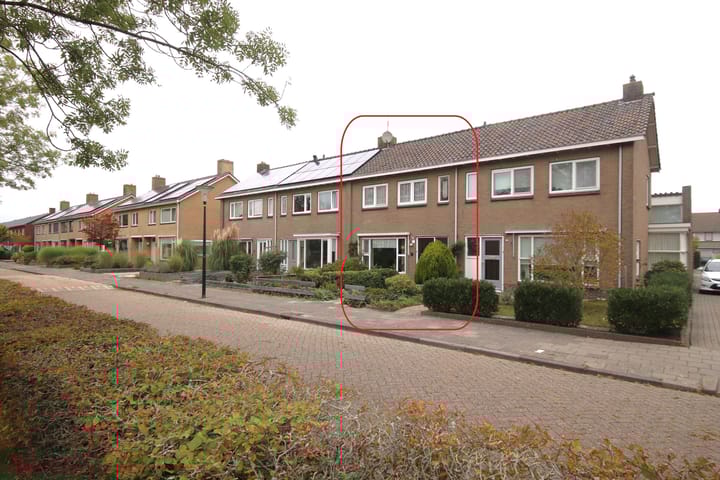 Snekerstraat 77 in Bolsward