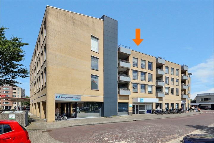 Sobriëtasplein 401 in Helmond foto
