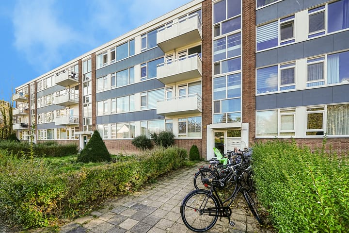 Socratesstraat 323 in Rotterdam foto