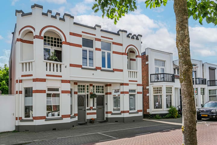 Soendastraat 24 in Enschede foto