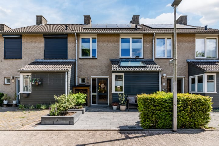 Soevereinhof 16 in Valkenswaard foto