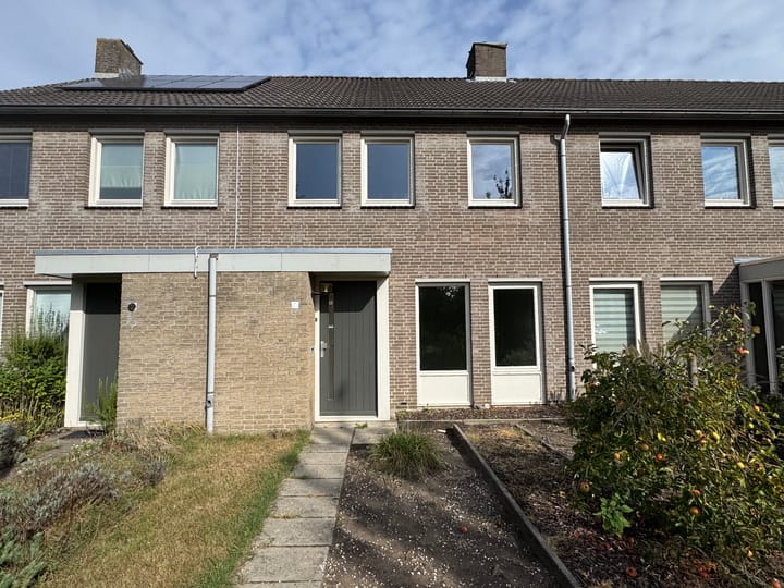 Soevereinhof 3 in Valkenswaard foto