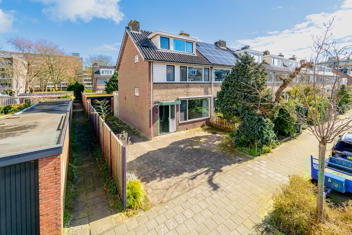 Solferinostraat 18 in Diemen foto