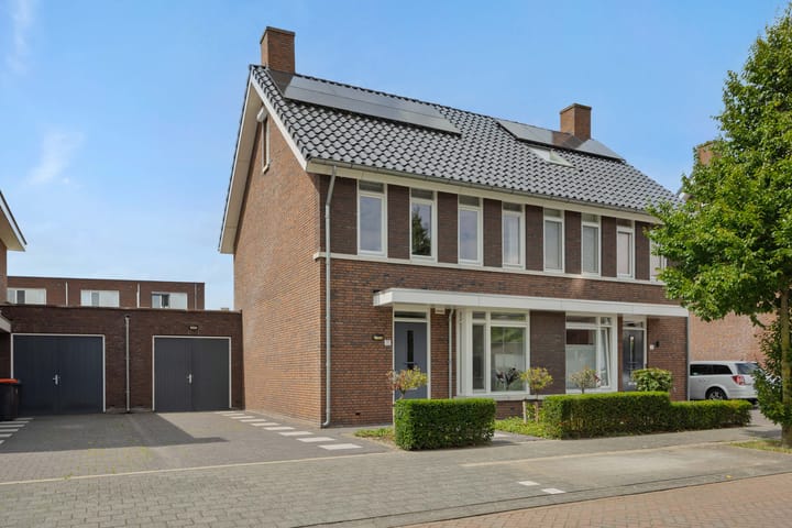 Sonatestraat 15 in Rosmalen